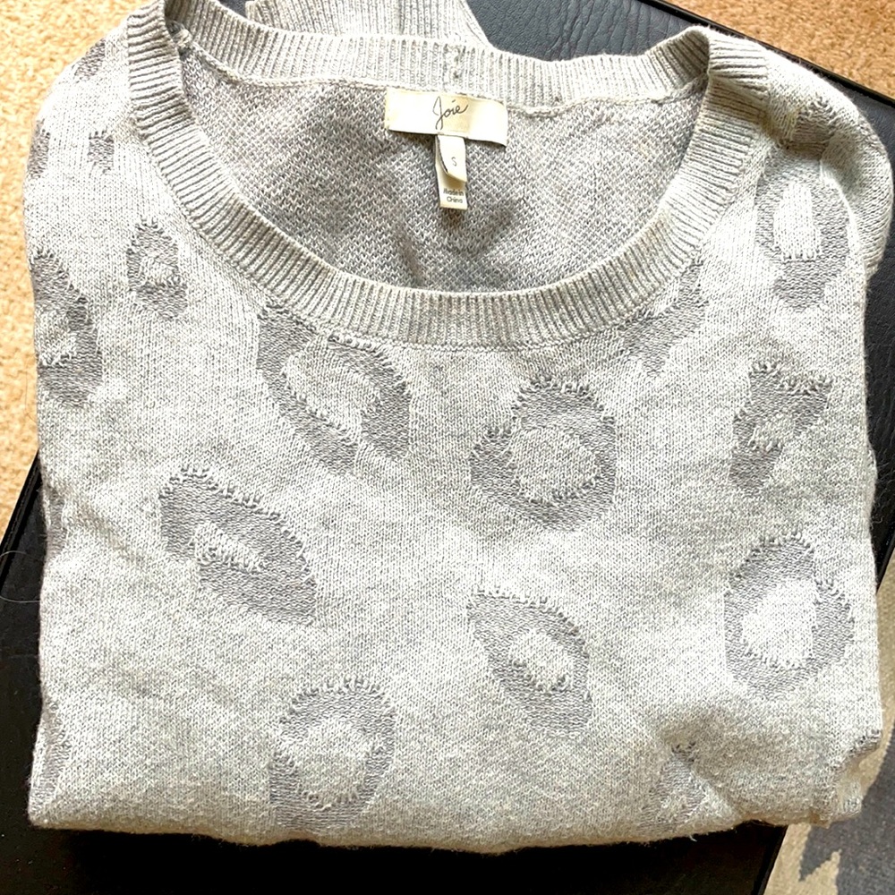 Joie leopard print grey sweater size small